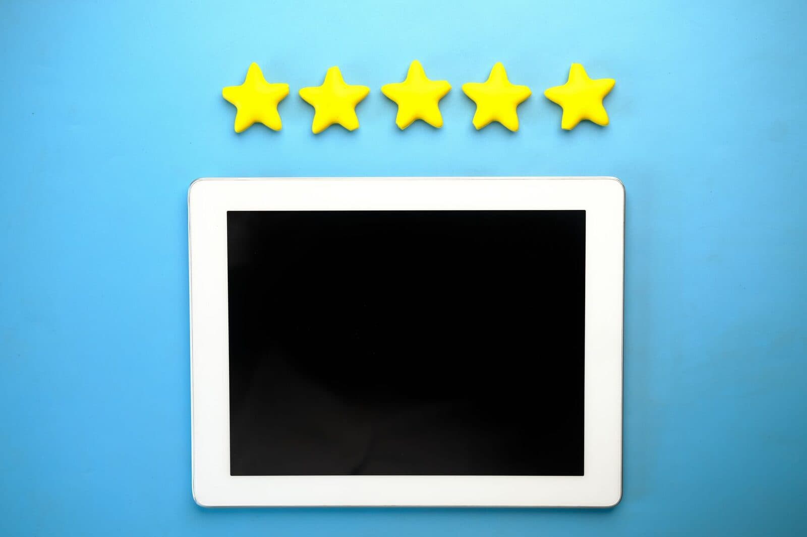 A five-star online review displayed on a smartphone